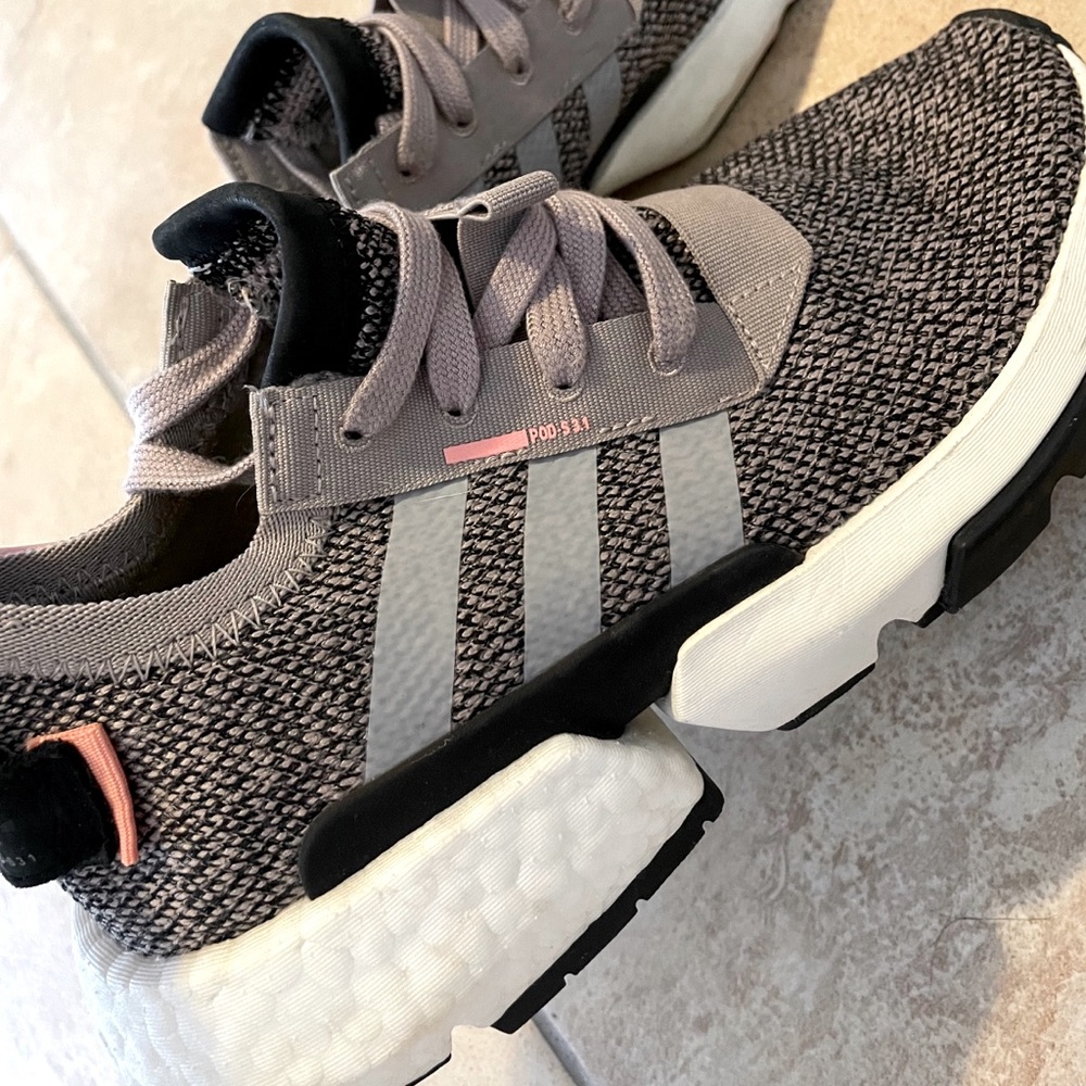 Womens Adidas POD- S3.1 sneakers (Pre-loved)